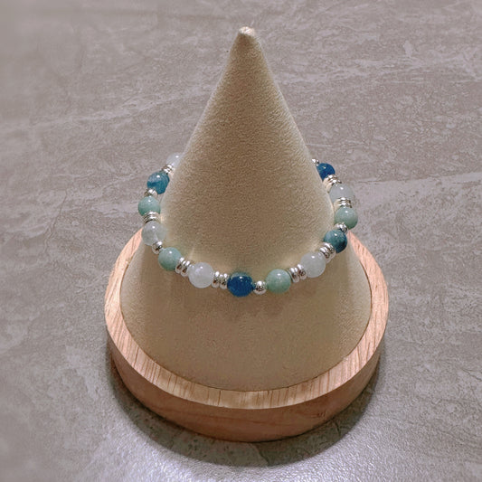 Aura Stacker - Peace & Communication